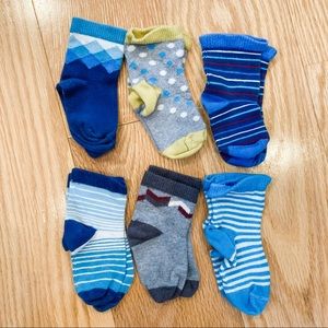 6-pack of Pact Organic Socks